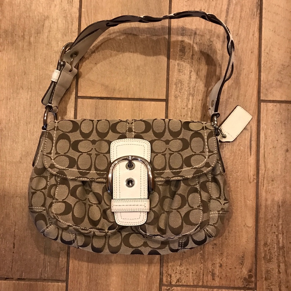Coach purse great condition